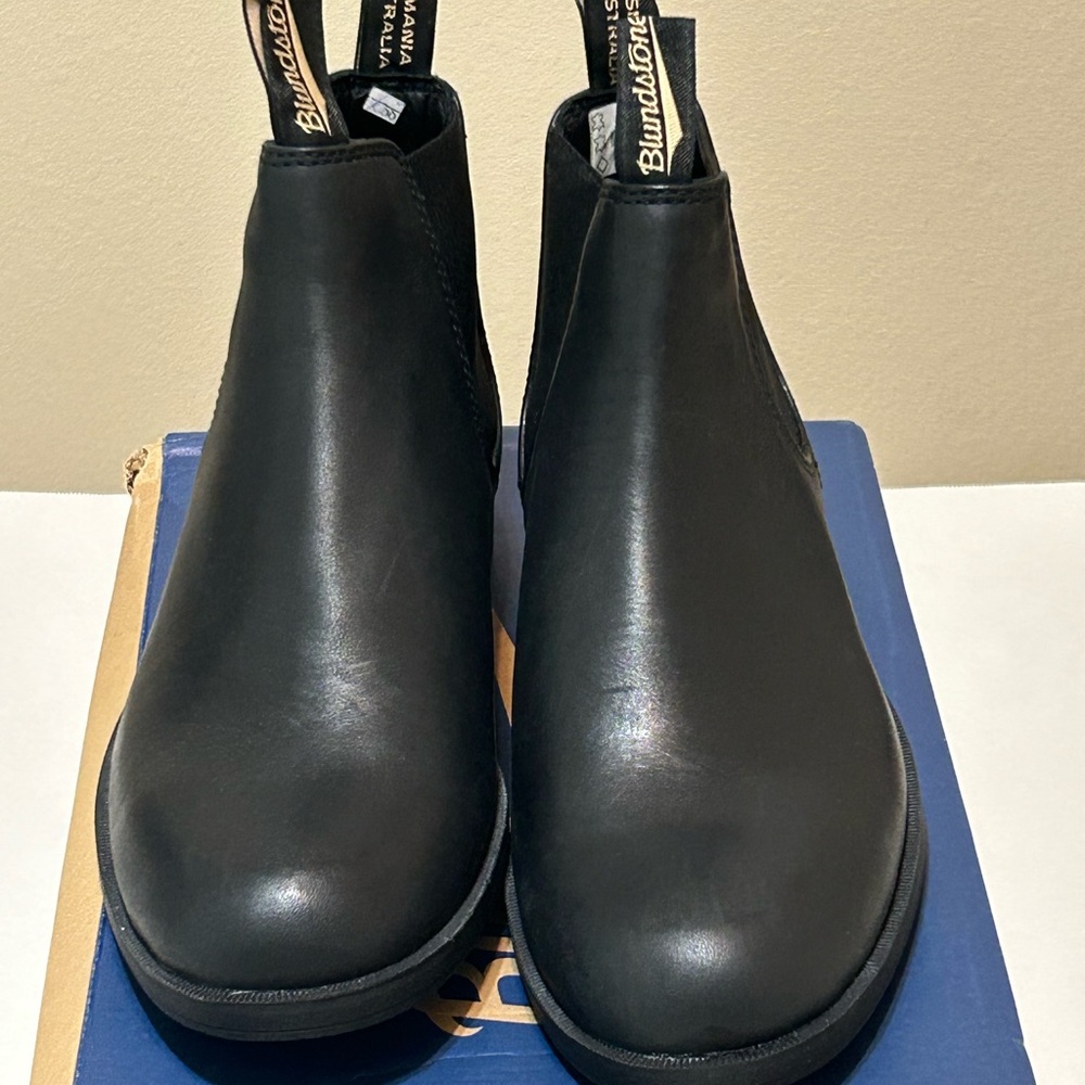 Blundstone 1901 boots